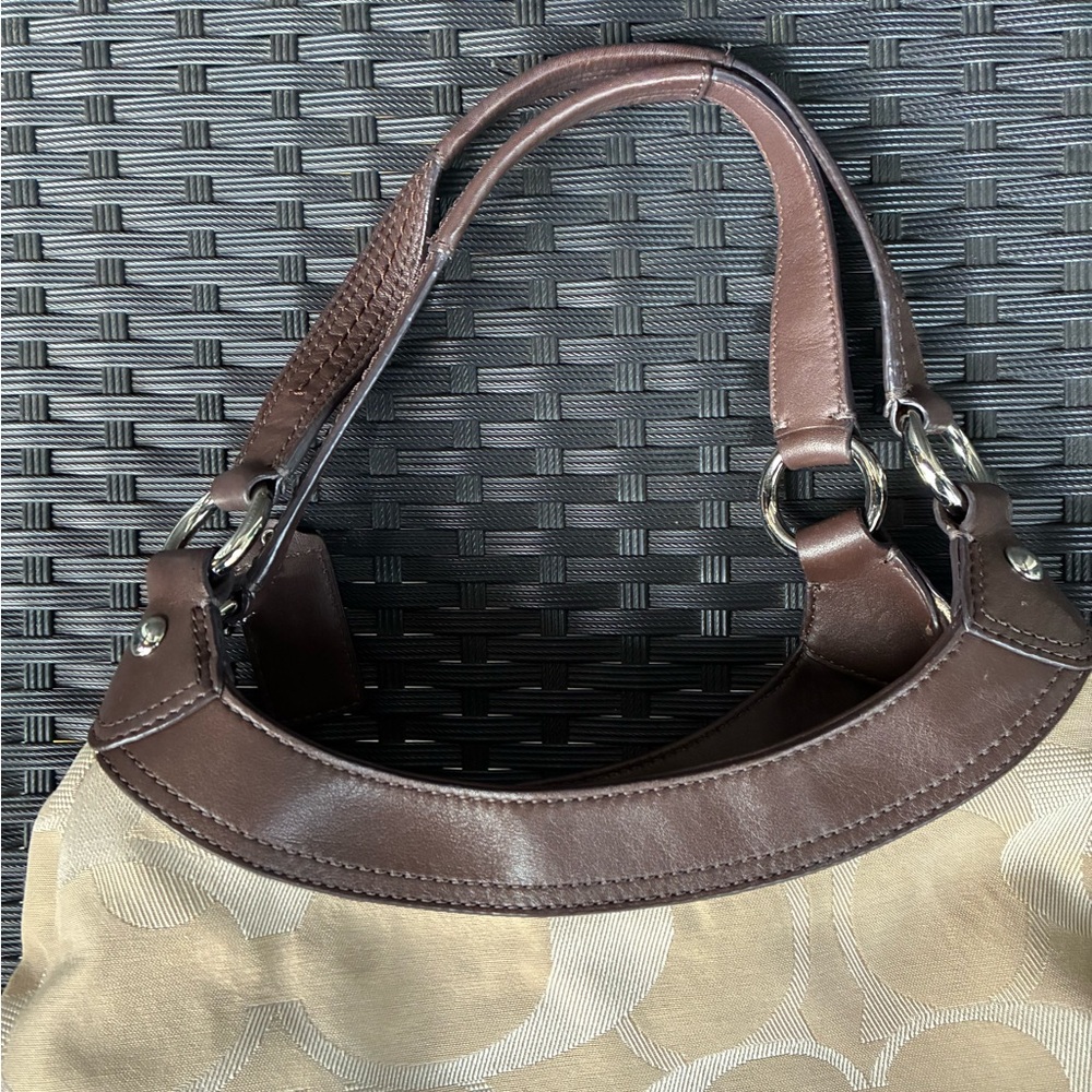 COACH BAG,Coach Tan and Brown Shoulder Bag. - Picture 14 of 14